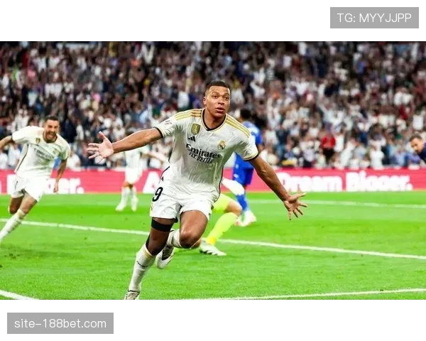 本轮西甲积分榜剧烈震荡 巴萨反超皇马重夺领头羊位置