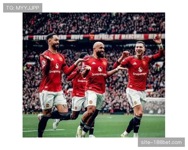 卡里克代理主帅成绩获肯定 曼联主场豪取四连胜